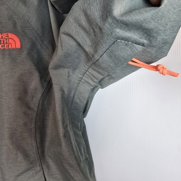 NWT The North Face Women's Novelty Venture Heatherwd Gray Jacket Dry-Vent Size M - Picture 7 of 11